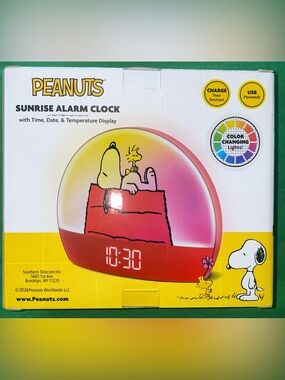 Peanuts Snoopy LED Color-Change Alarm Clock - Red, Pink, Yellow